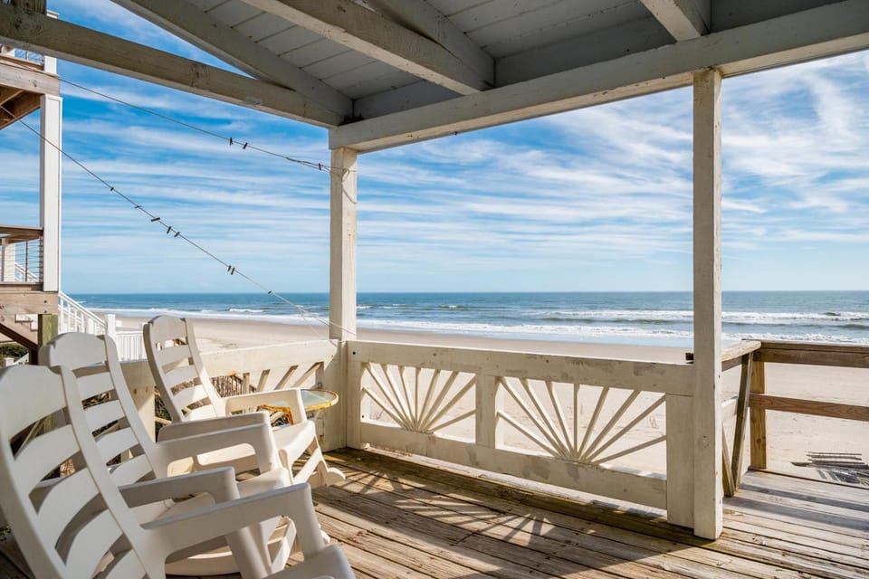 Cuddlefish by Oak Island Accommodations House in Oak Island