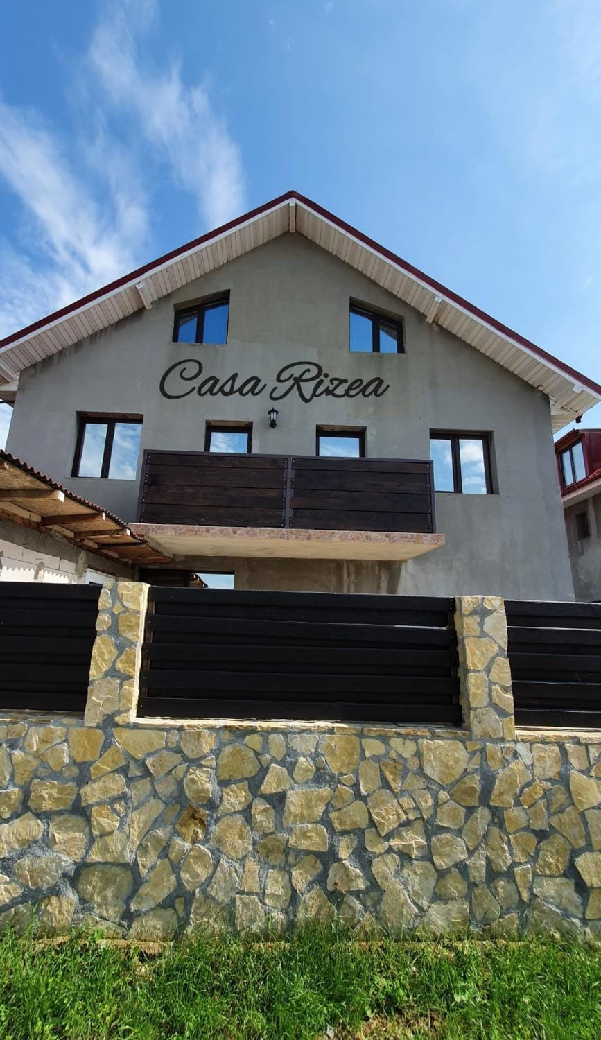 CASA RIZEA House in Romania