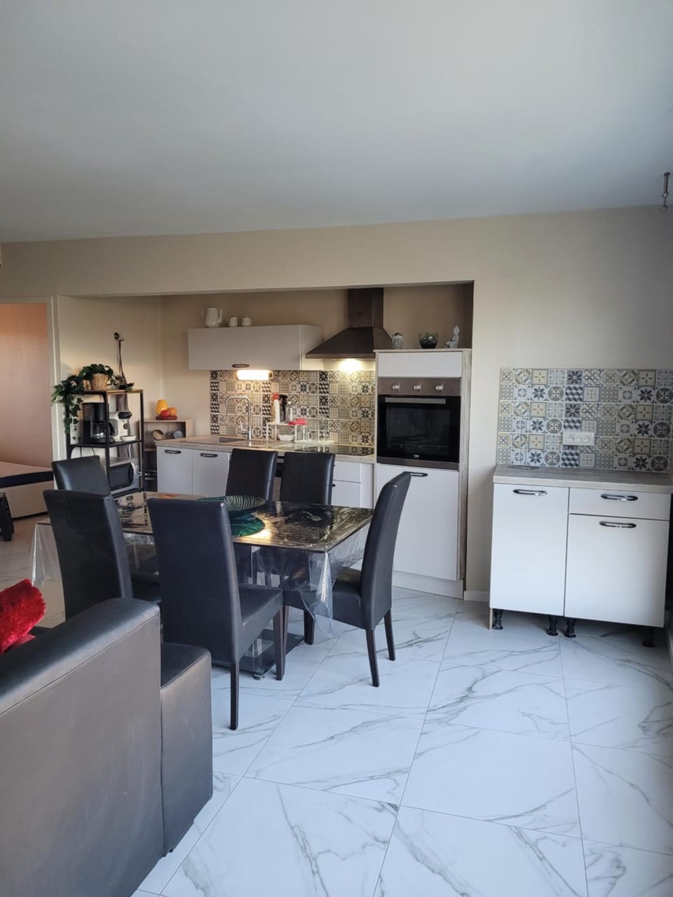 Jolie t4 a l'esplanade lez wifi Apartment in Montpellier