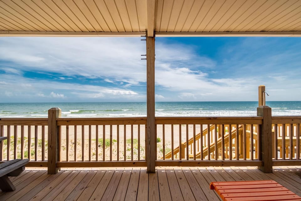 Lady Dis House in Oak Island