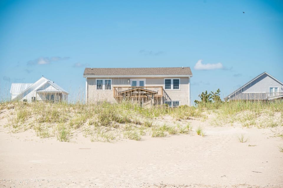 Katie Lous Place House in Caswell Beach