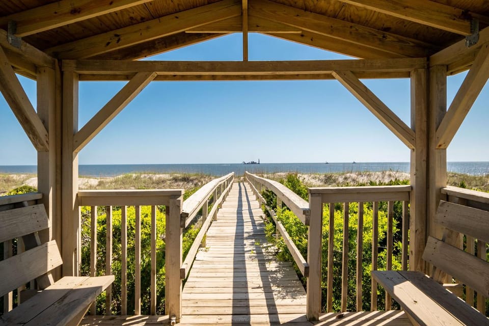 Katie Lous Place House in Caswell Beach