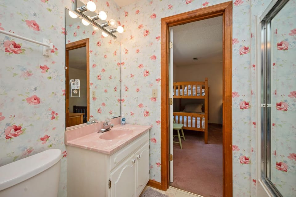 The Rectory by Oak Island Accommodations House in Oak Island
