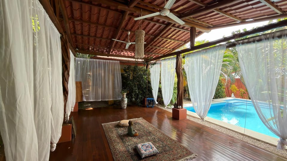 The Inner Light Yoga Lodge Hotel in Samara
