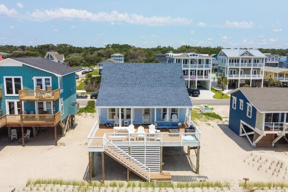 Summer Sands by Oak Island Accommodations House in Oak Island