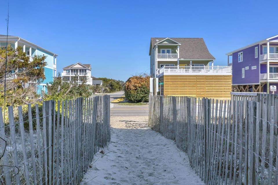Southern Horizons by Oak Island Accommodations House in Oak Island