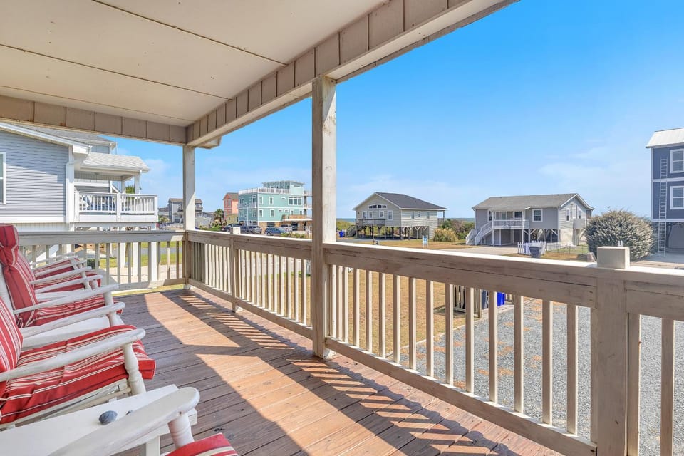 Shorebird by Oak Island Accommodations House in Oak Island