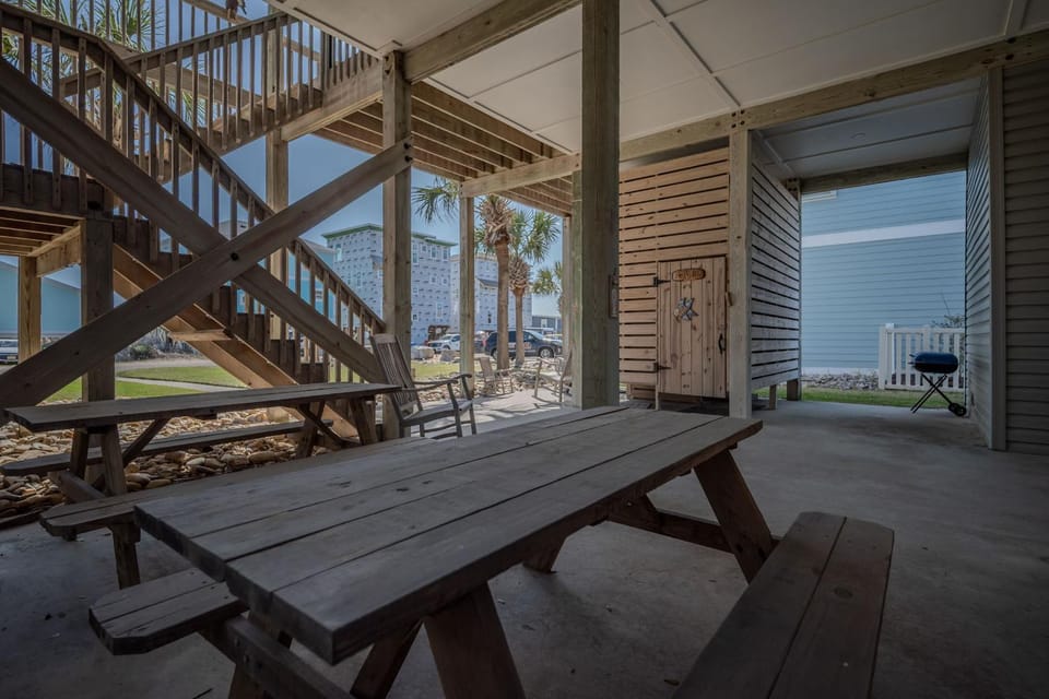 Sherrys Paradise by Oak Island Accommodations House in Oak Island
