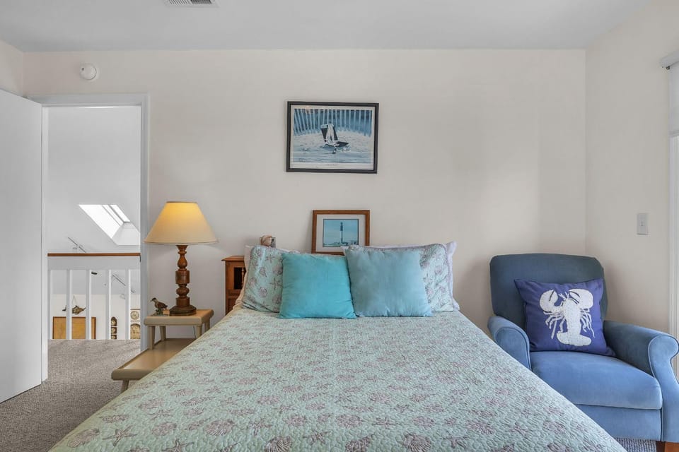 Griffin by Oak Island Accommodations House in Caswell Beach