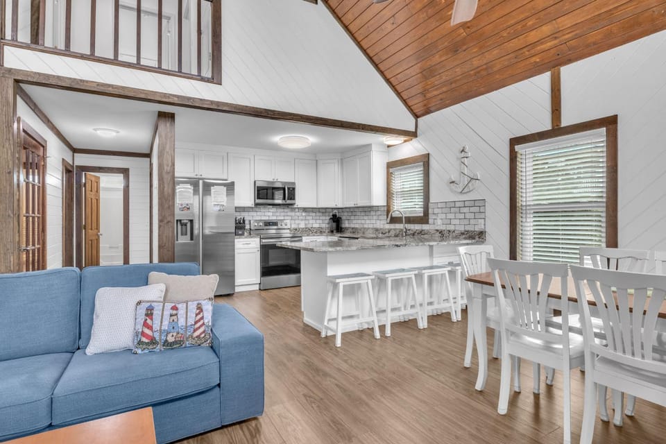 Salty Dawg by Oak Island Accommodations House in Oak Island