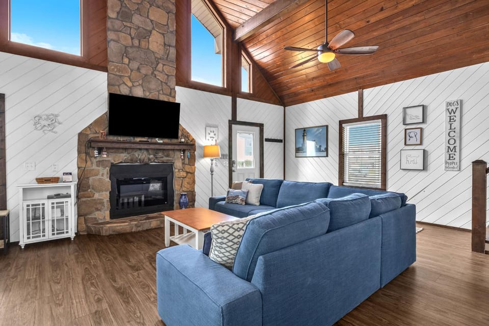 Salty Dawg by Oak Island Accommodations House in Oak Island