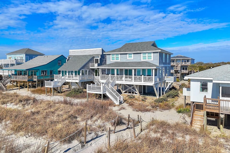 Dunes by Oak Island Accommodations House in Oak Island