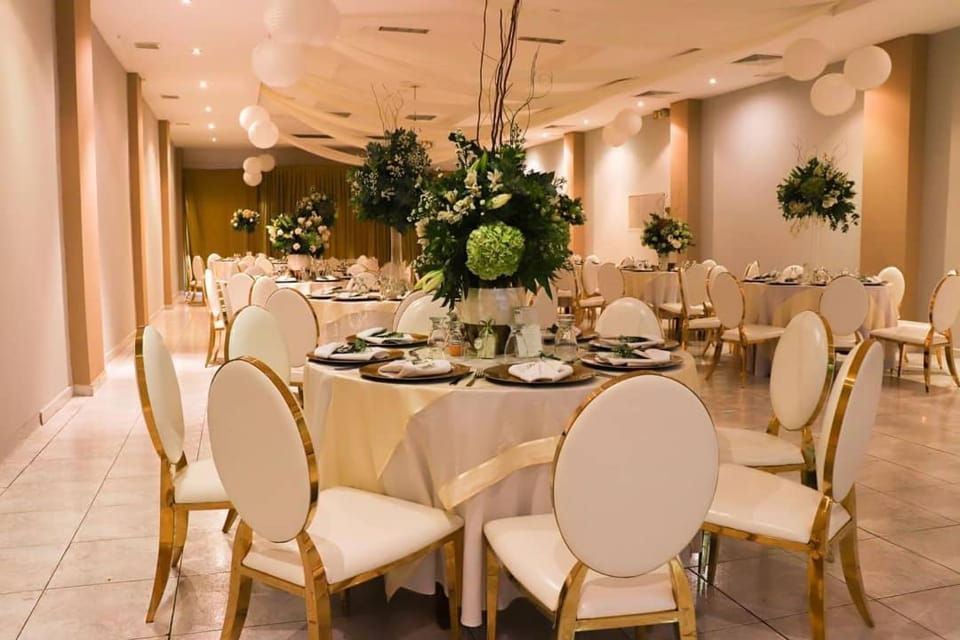 Lounge or bar, wedding