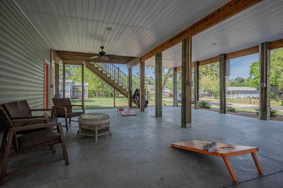 Pawsitively Paradise by Oak Island Accommodations House in Oak Island