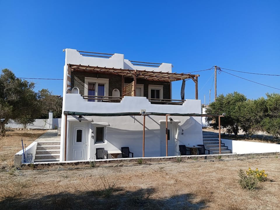 Countryside Retreat 4 Apartment in Naxos, Naxos and Lesser Cyclades, Greece
