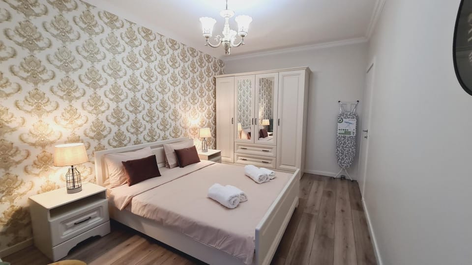 5* luxury near Avram Iancu sq New. Private parking Apartment in Cluj-Napoca