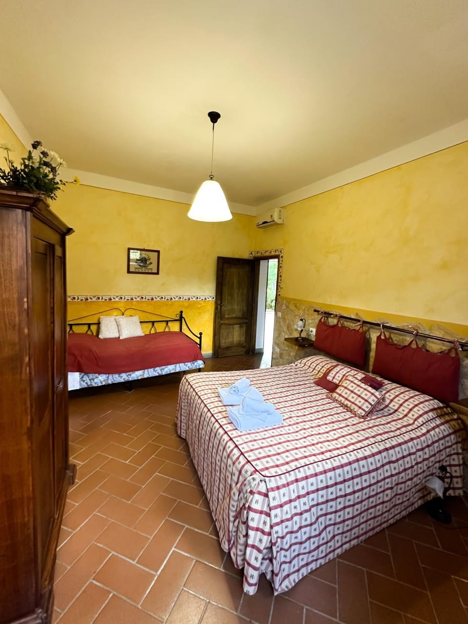 Agriturismo Fattoria Sant'Appiano Farm Stay in Tuscany
