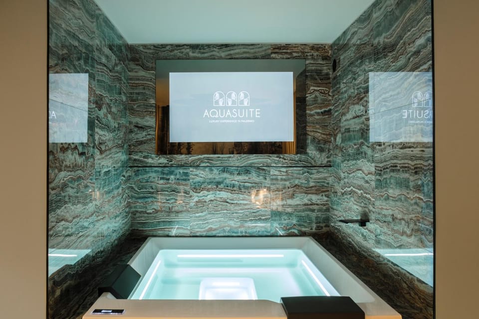 Hot Tub, TV and multimedia, Spa and wellness centre/facilities, Swimming pool