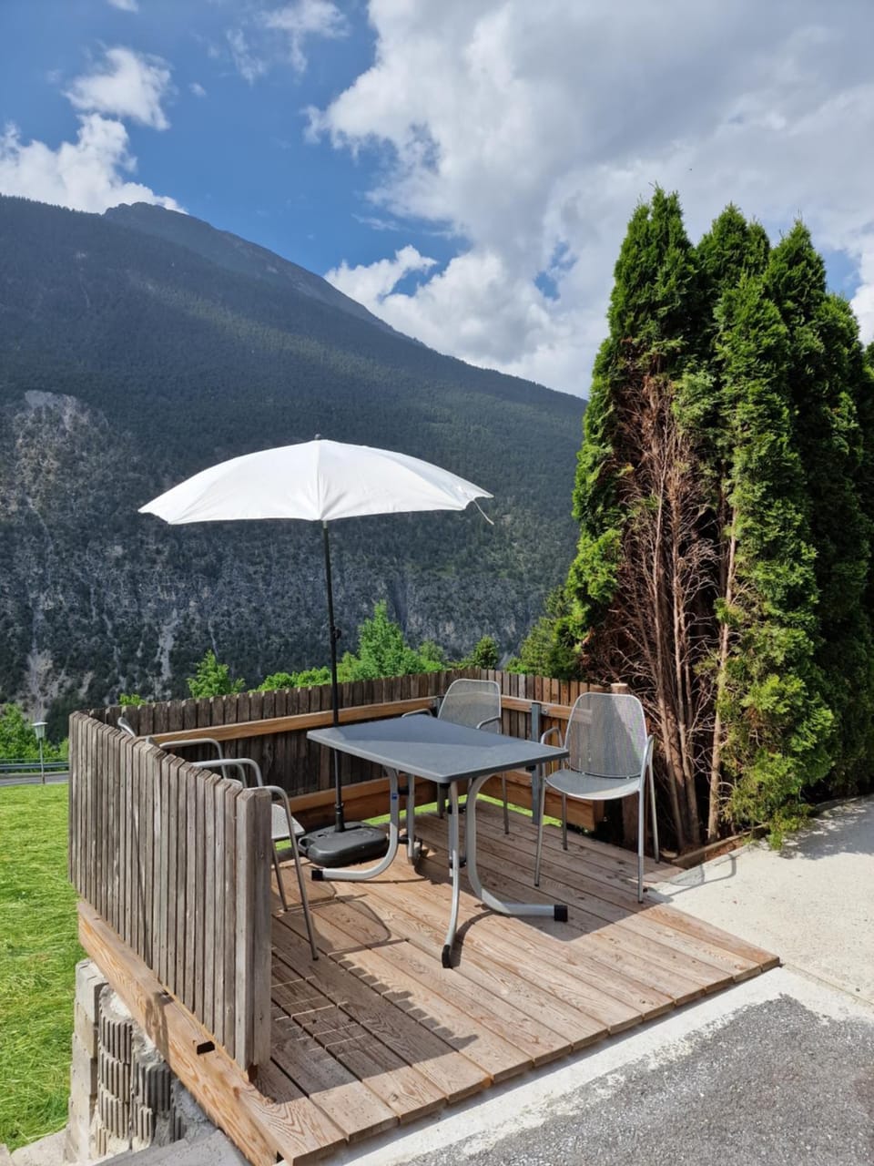 Garden, Balcony/Terrace