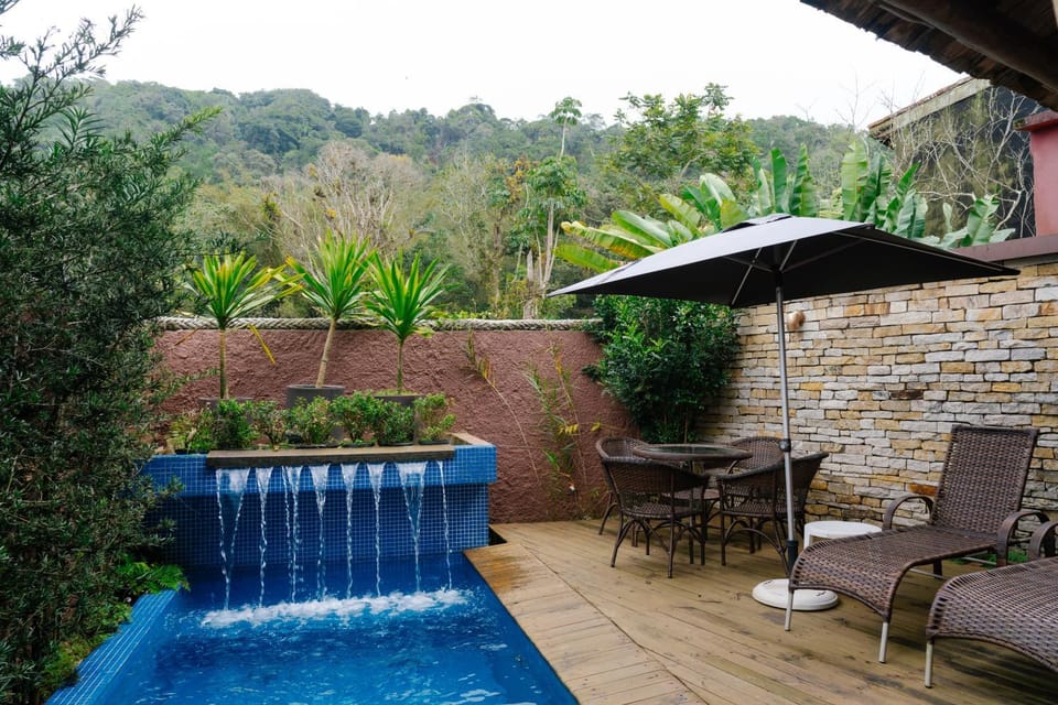 Casa Formosa Baleia Bed and Breakfast in São Sebastião