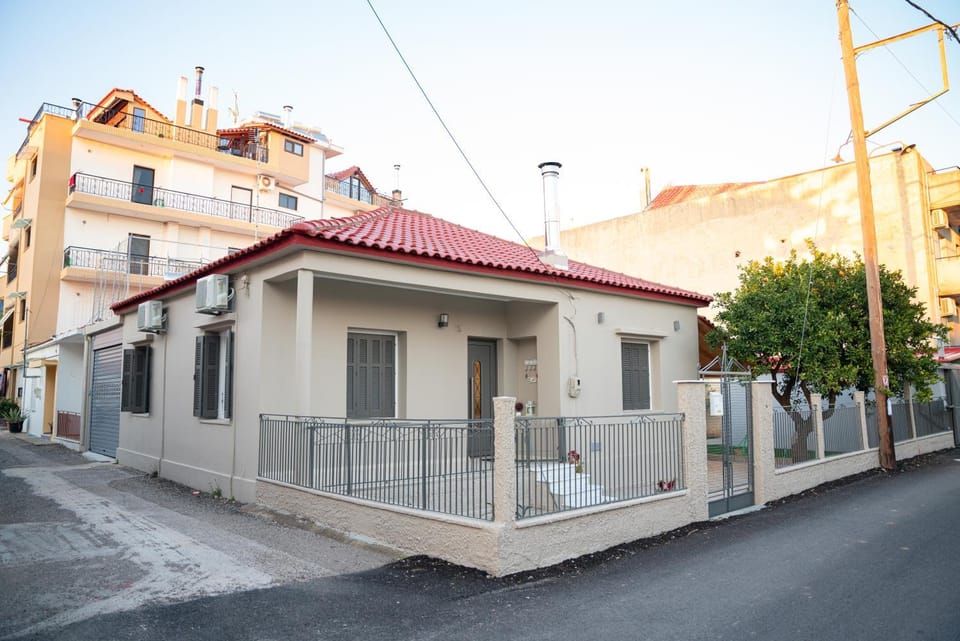 Όμορφη μονοκατοικία με 2 υπνοδωμάτια και τζάκι House in Peloponnese, Western Greece and the Ionian