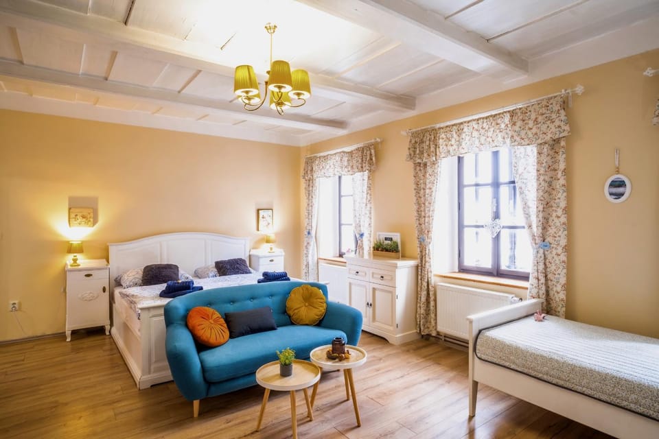 Living room, Bedroom