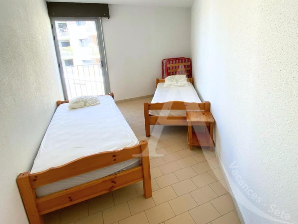 quartier la corniche 2 chambres parking Apartment in Occitanie