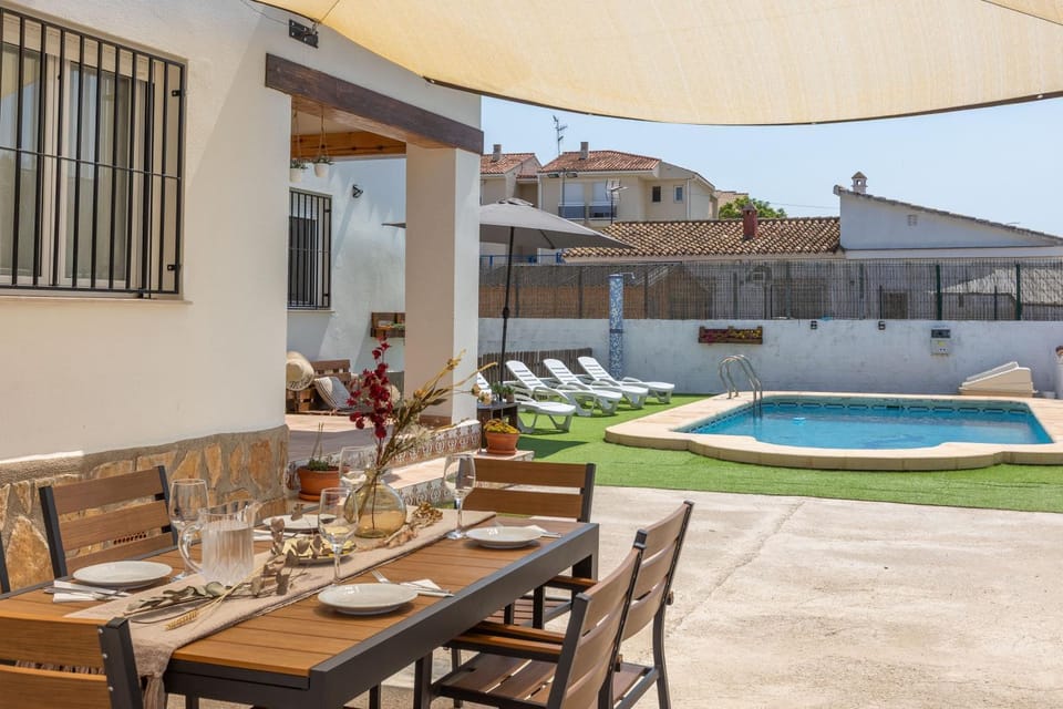 Property building, Patio, Day, View (from property/room), Balcony/Terrace, Living room, Dining area, Pool view, Swimming pool, sunbed