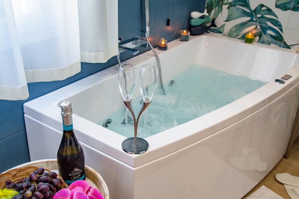 Vittoria Luxury Rooms Bed and Breakfast in Sciacca