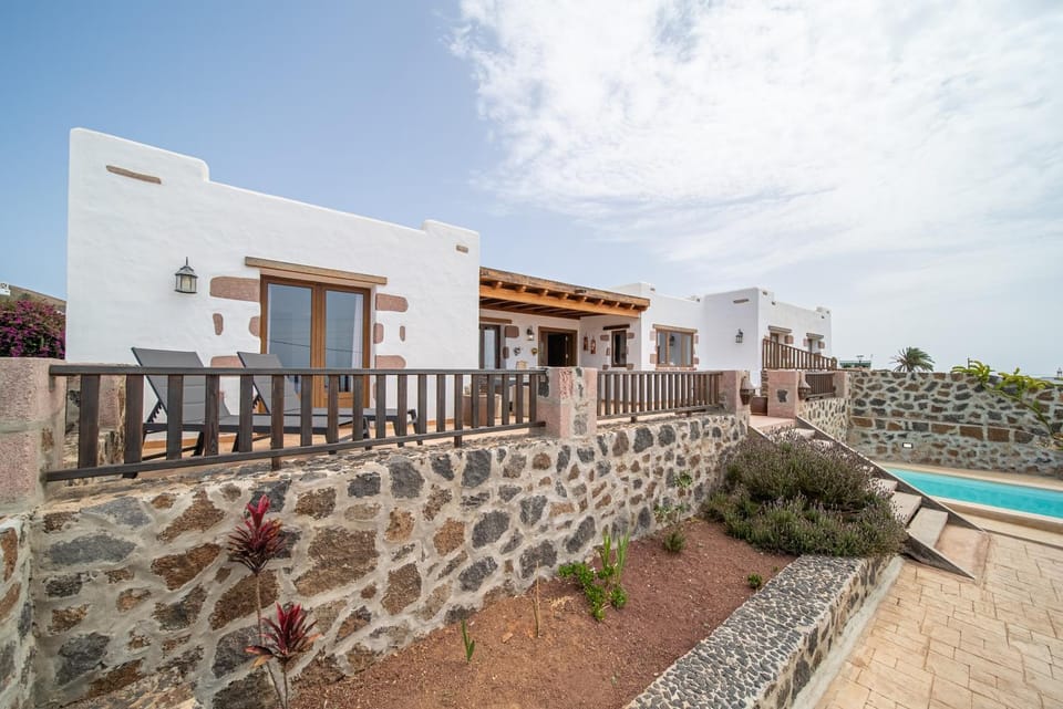Property building, Patio