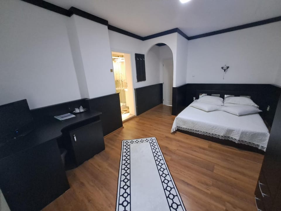Pensiunea Memy Bed and Breakfast in Prahova, Romania