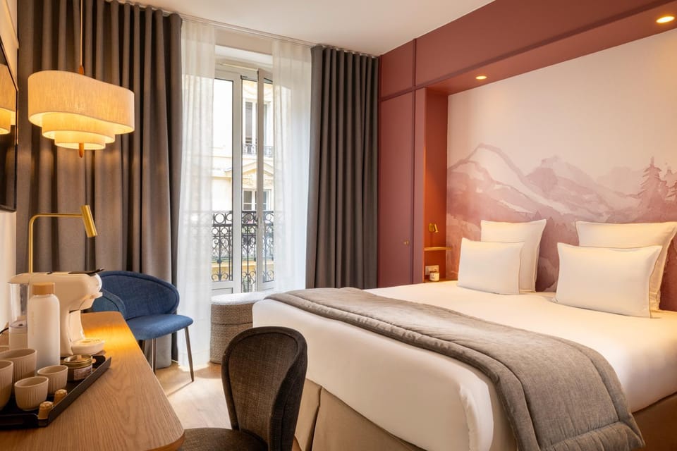 Bed, Photo of the whole room