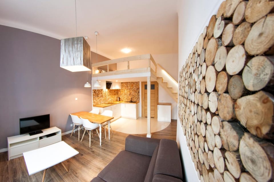 Communal lounge/ TV room, Bed, Kitchen or kitchenette, Living room, Photo of the whole room, Dining area