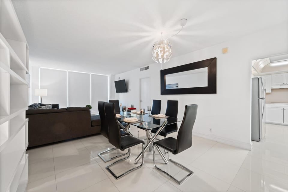 Kitchen or kitchenette, Living room, Dining area, hair dresser, air conditioner