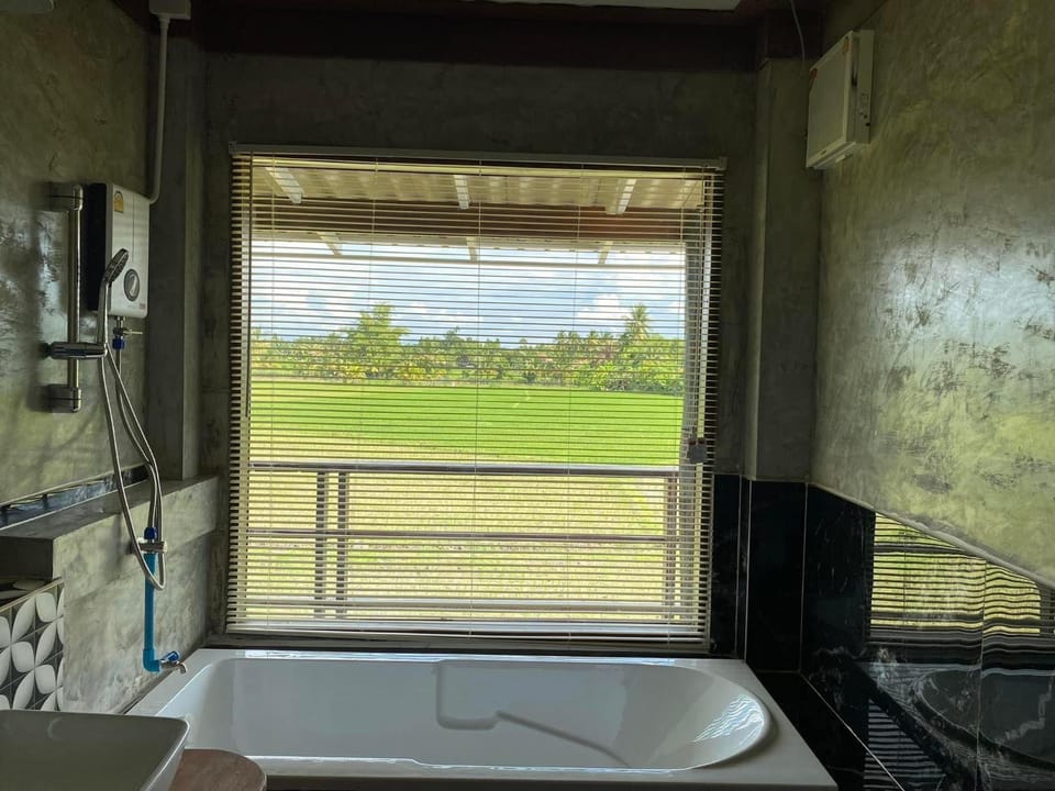 บ้านวิวนา Baan View Na Chalet in Thailand