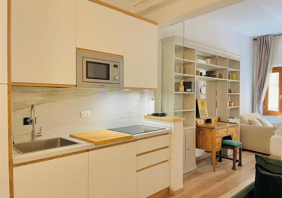 Kitchen or kitchenette, kitchen