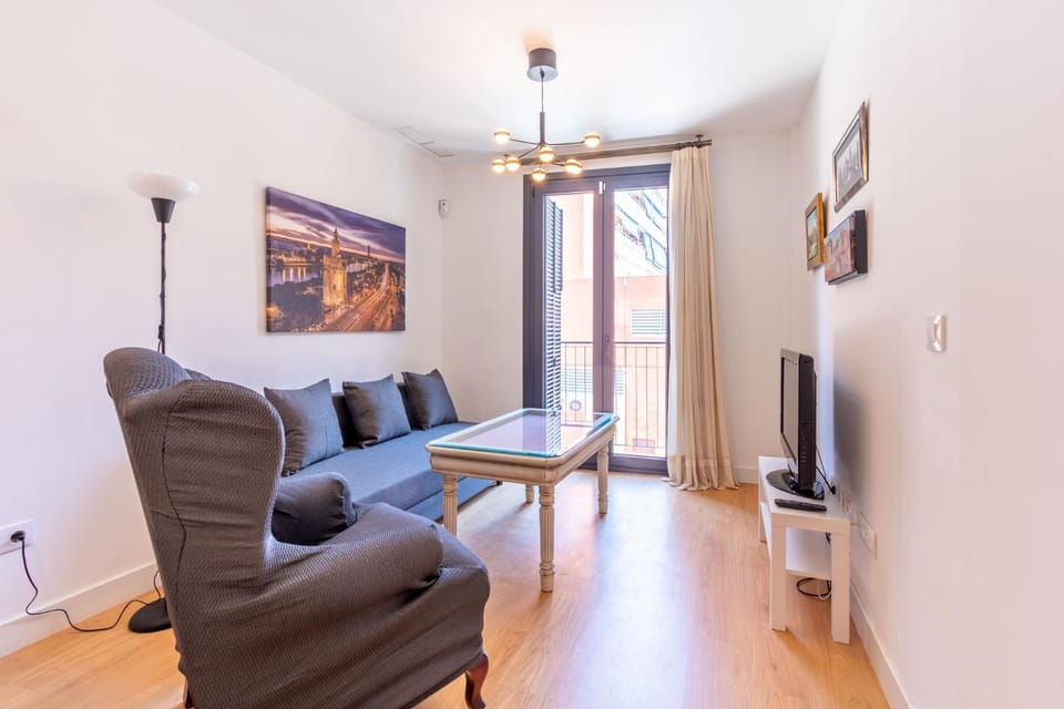 San Hermenegildo City Walls by Valcambre Apartment in Seville