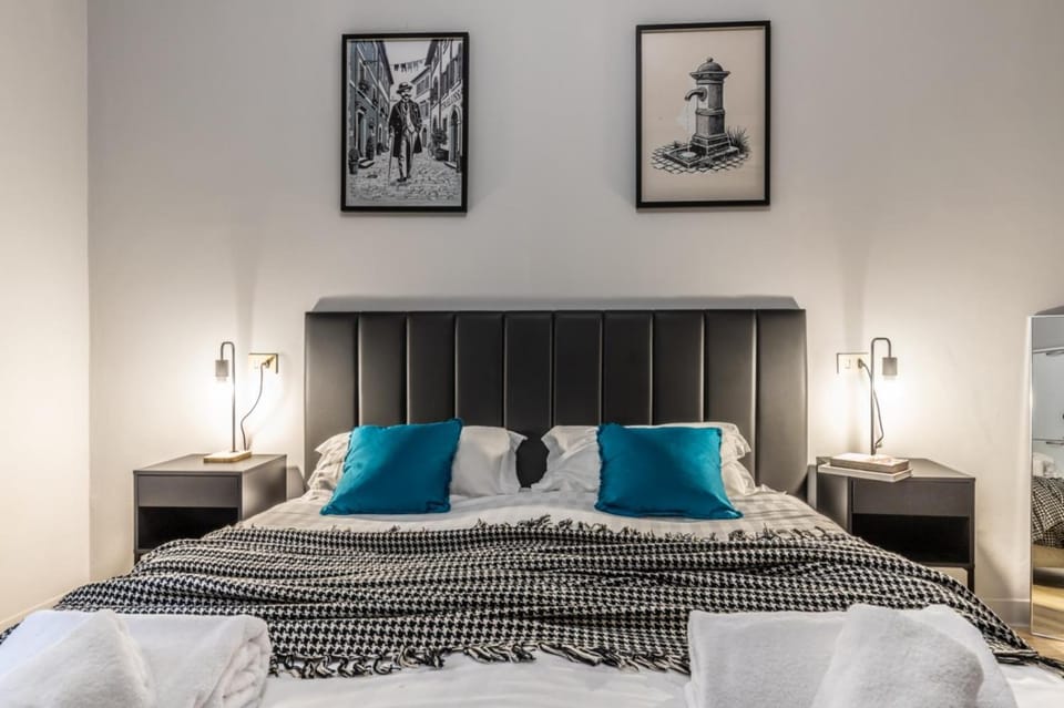 Bed, Bedroom
