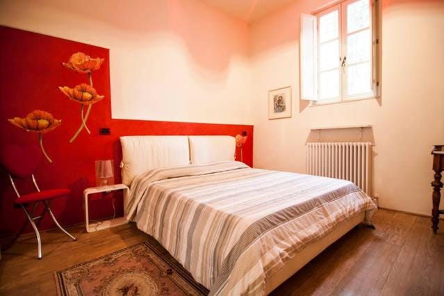CASA BOTANIC GARDEN: CITY CENTER, GROUNDFLOOR! Apartment in Capannori