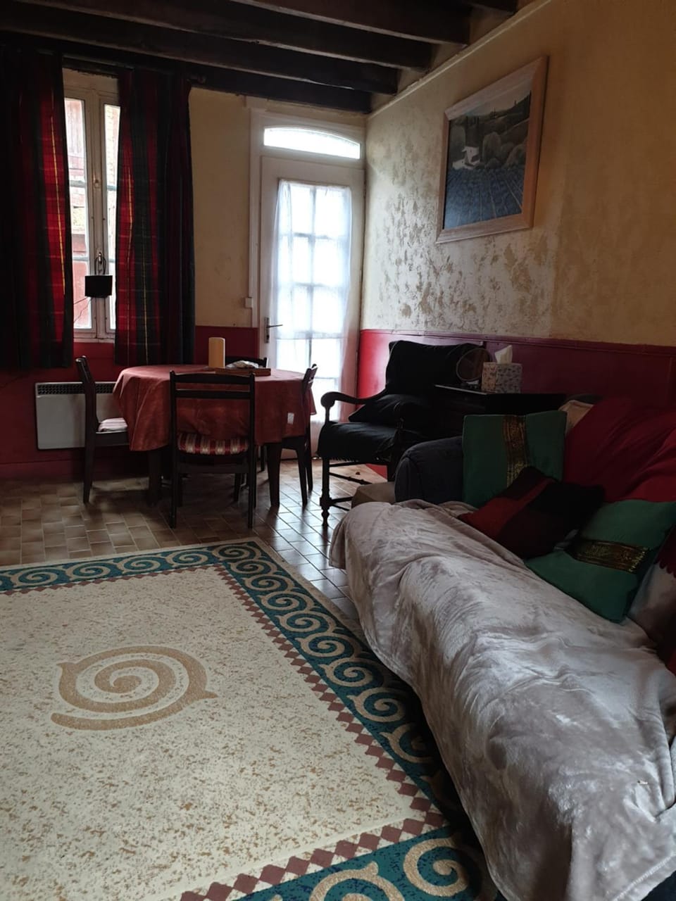 Living room, Seating area