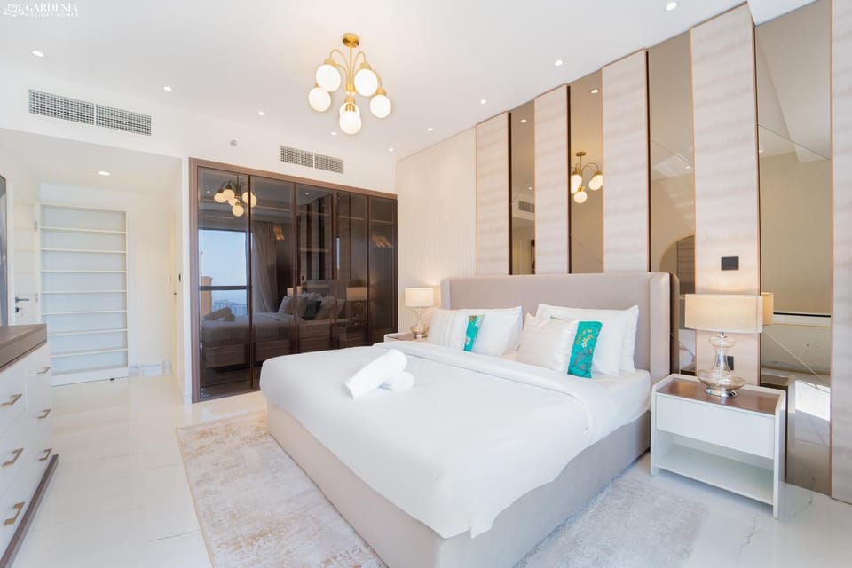 Bed, Bedroom, wardrobe, air conditioner
