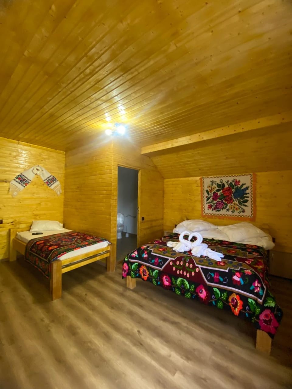 Pensiunea Teodora Breb Maramu Bed and Breakfast in Romania