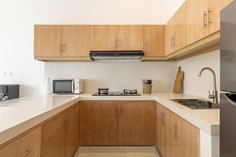 Coffee/tea facilities, Kitchen or kitchenette, minibar, pet friendly, stove, air conditioner