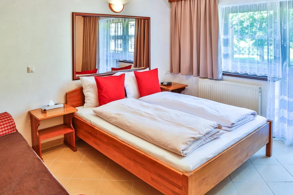Hotel Pension Residence Bed and Breakfast in Salzburgerland