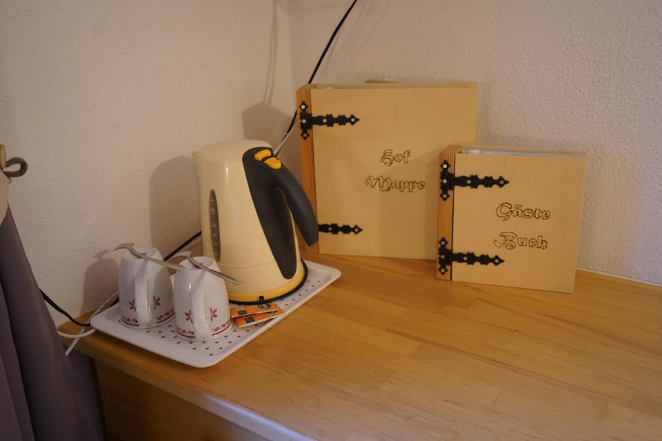 Coffee/tea facilities