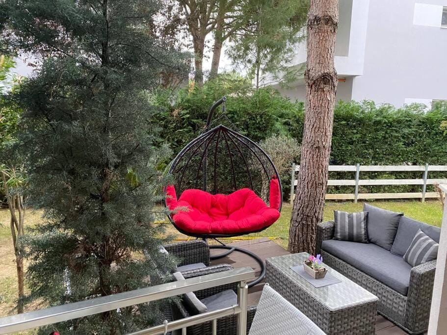 Blue Garden Villa, Gjiri i Lalezit Villa in Europe