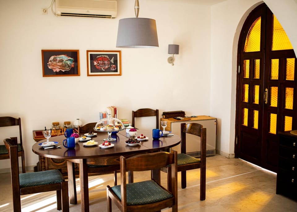 Door To Summer, villa near the beach Villa in Budva Municipality