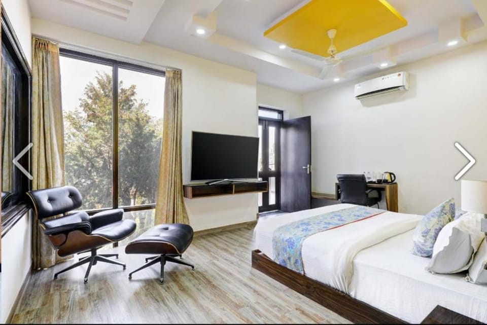 TV and multimedia, Photo of the whole room