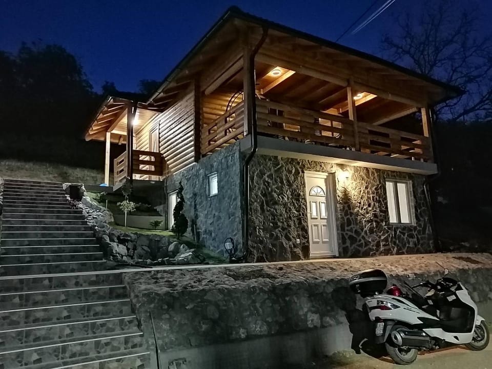 Boja zalaska - drveni apartman Apartment in Serbia