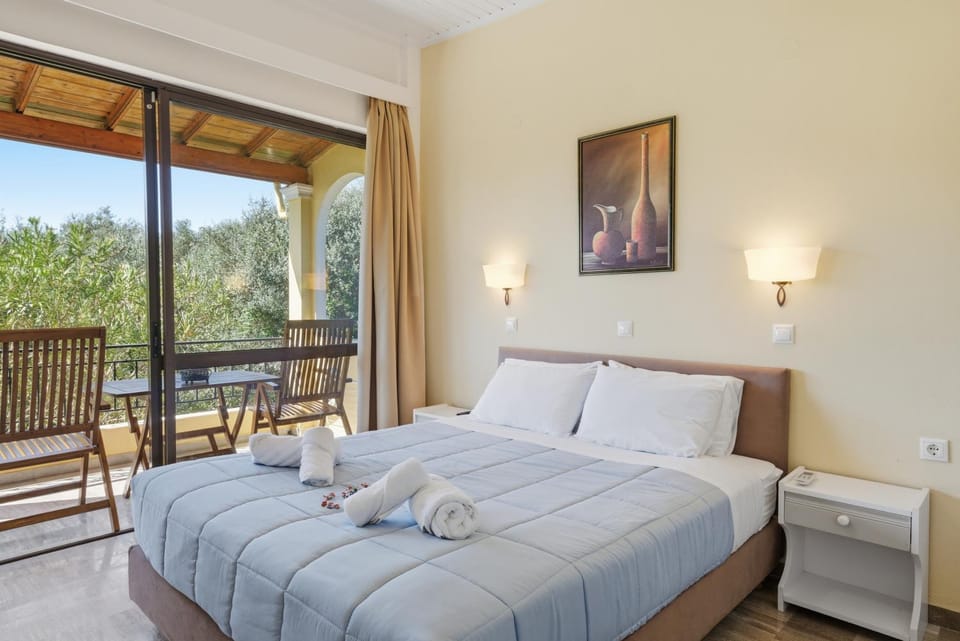 Property building, Living room, Bedroom